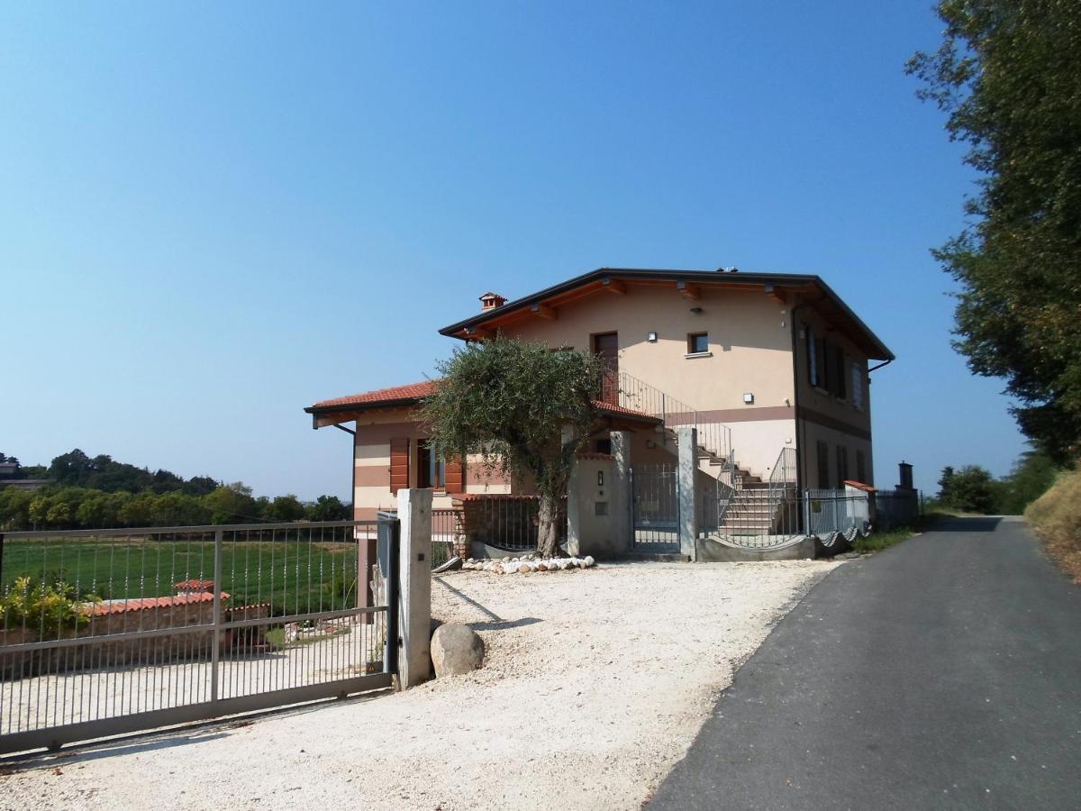 Ferienwohnung Casa Ines Lonato del Garda Exterior foto