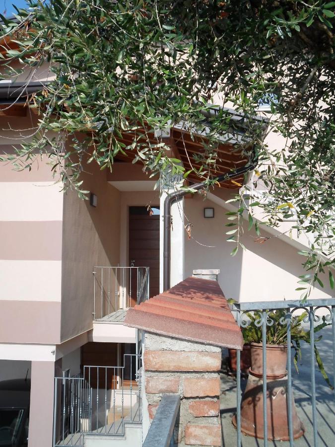 Ferienwohnung Casa Ines Lonato del Garda Exterior foto