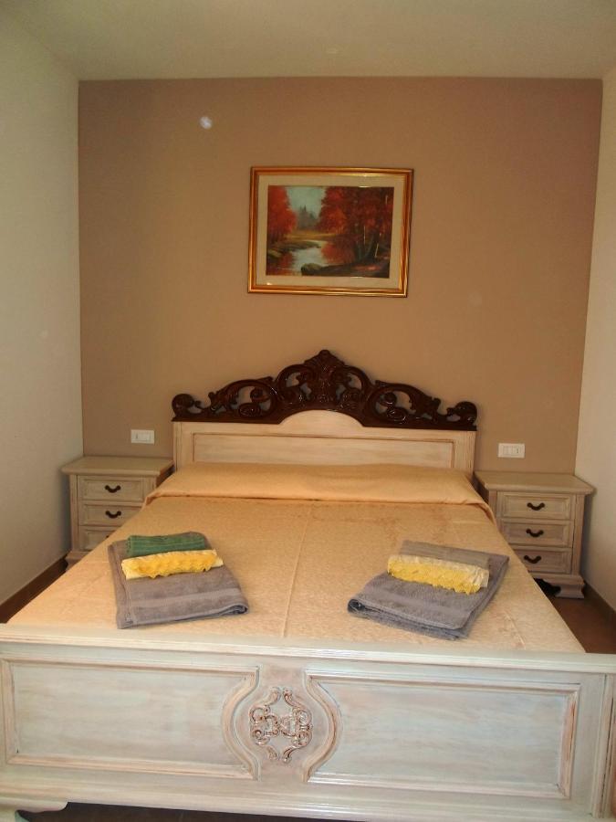 Ferienwohnung Casa Ines Lonato del Garda Exterior foto